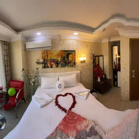 Lord Sophia Hotel