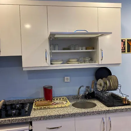 מלון Lord Sophia 2*