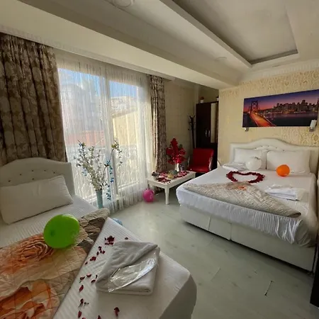 Lord Sophia Hotel