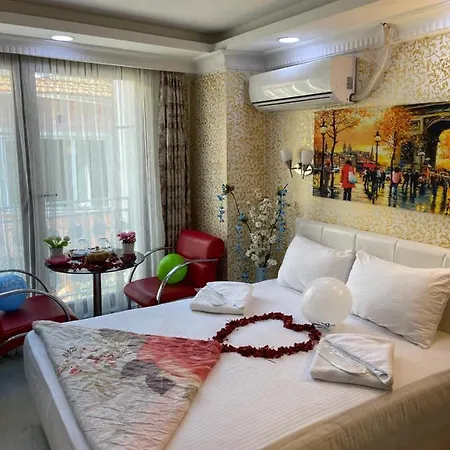 Lord Sophia Hotel