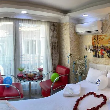 Hotel Lord Sophia 2*